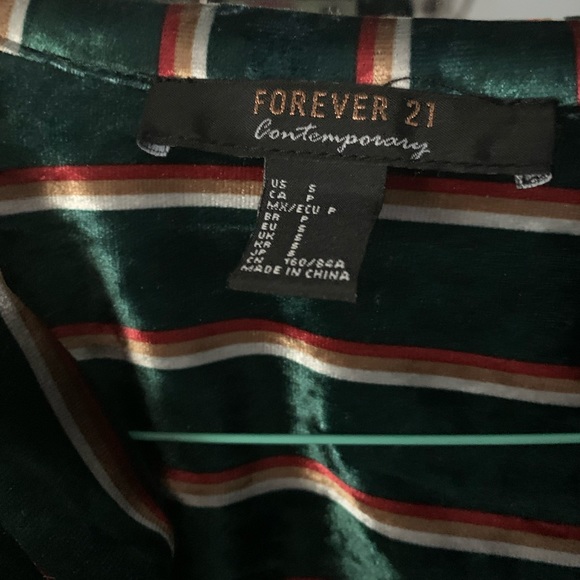 Green w/Stripes Velvet Button Up - Picture 3 of 4